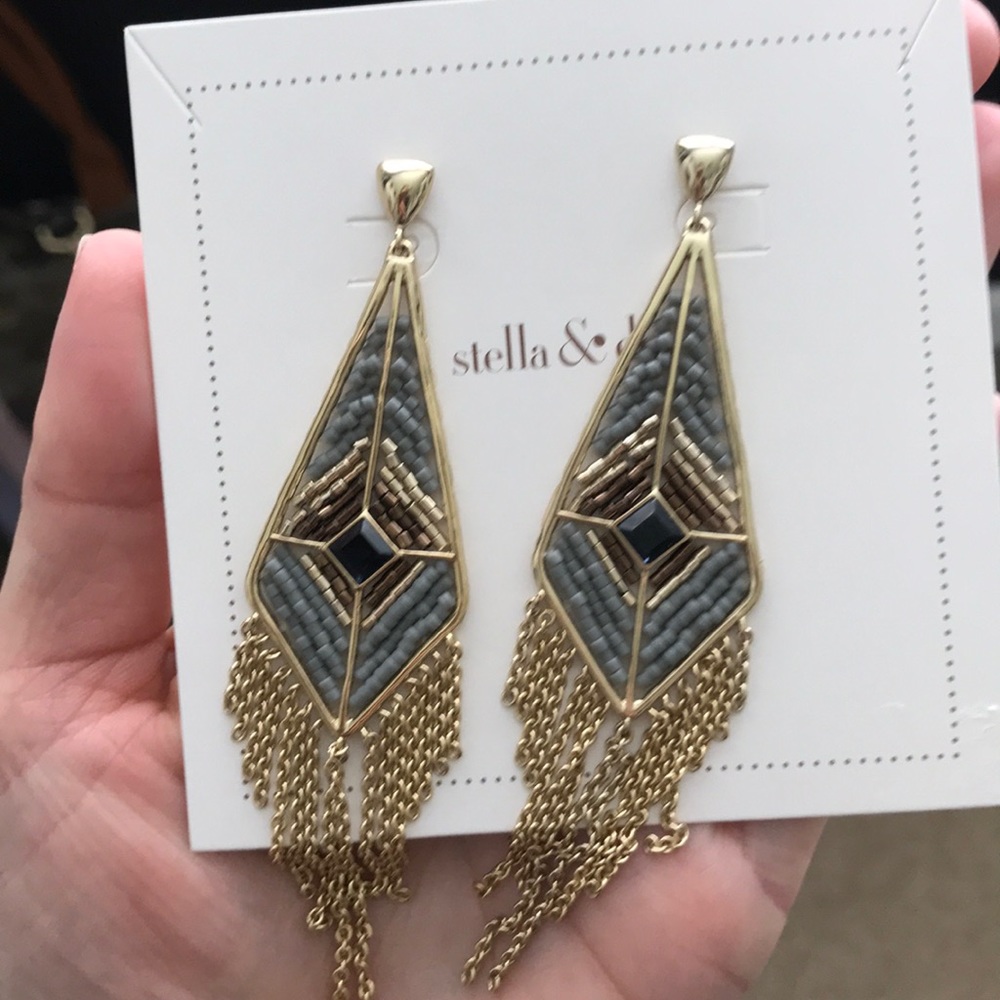 Aiyanna Fringe Chandelier Earrings - Picture 5 of 7